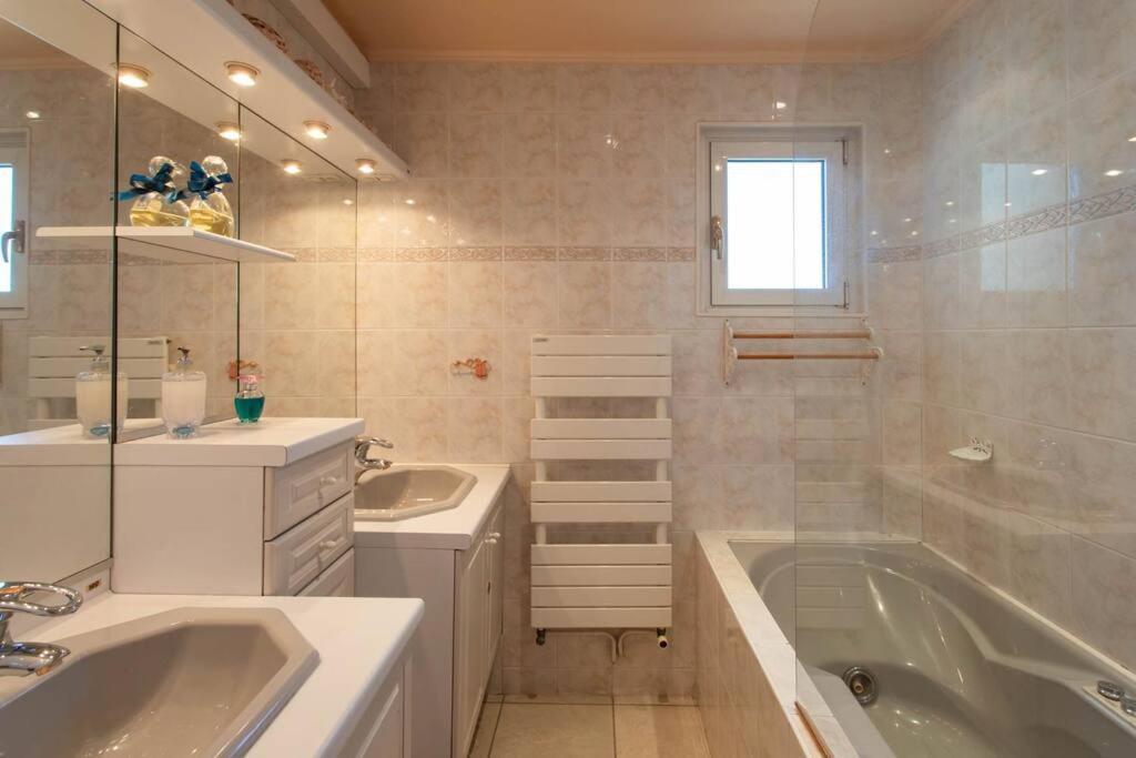 Apartament A6- 2 Bdr Incredible Sea View - Ac, Garage & Terrace Antibes Zewnętrze zdjęcie